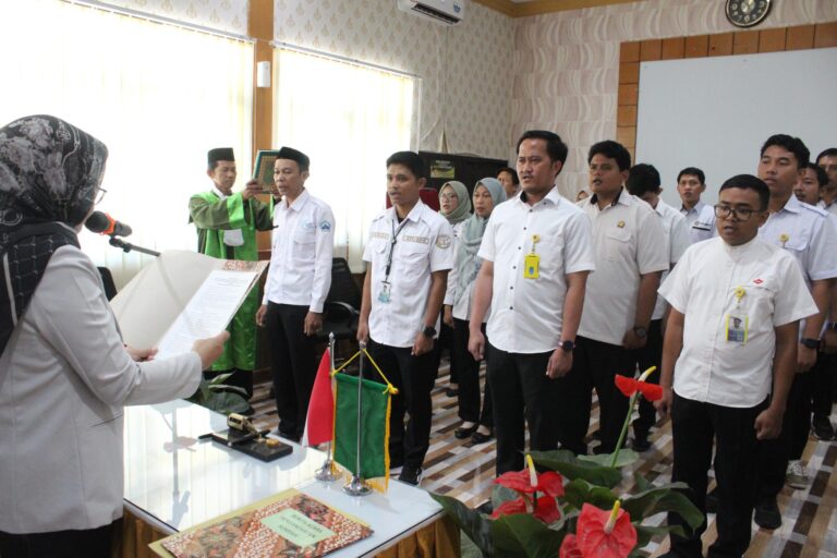 Tegaskan Komitmen dan Tanggung Jawab Dalam Melaksanakan Tugas, Kakan Pertanahan Bantaeng , Triastuti Listiyaningsih, Pimpin Langsung Pengambilan Sumpah Panitia Ajudikasi 2026