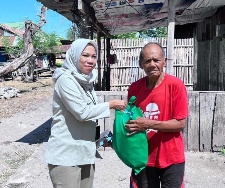 Peduli Warga Sekitar, Kantor Pertanahan Bantaeng Gelar Kegiatan Rutin “Selasa Berbagi”